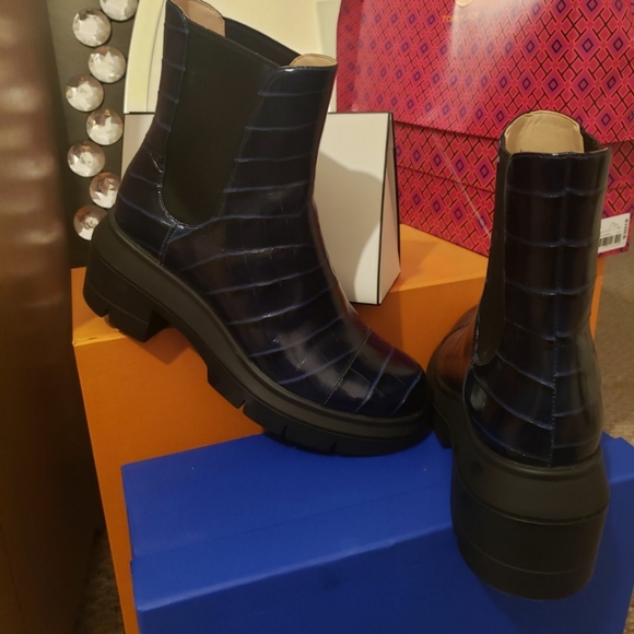 Stuart Weitzman Shoes - Boots